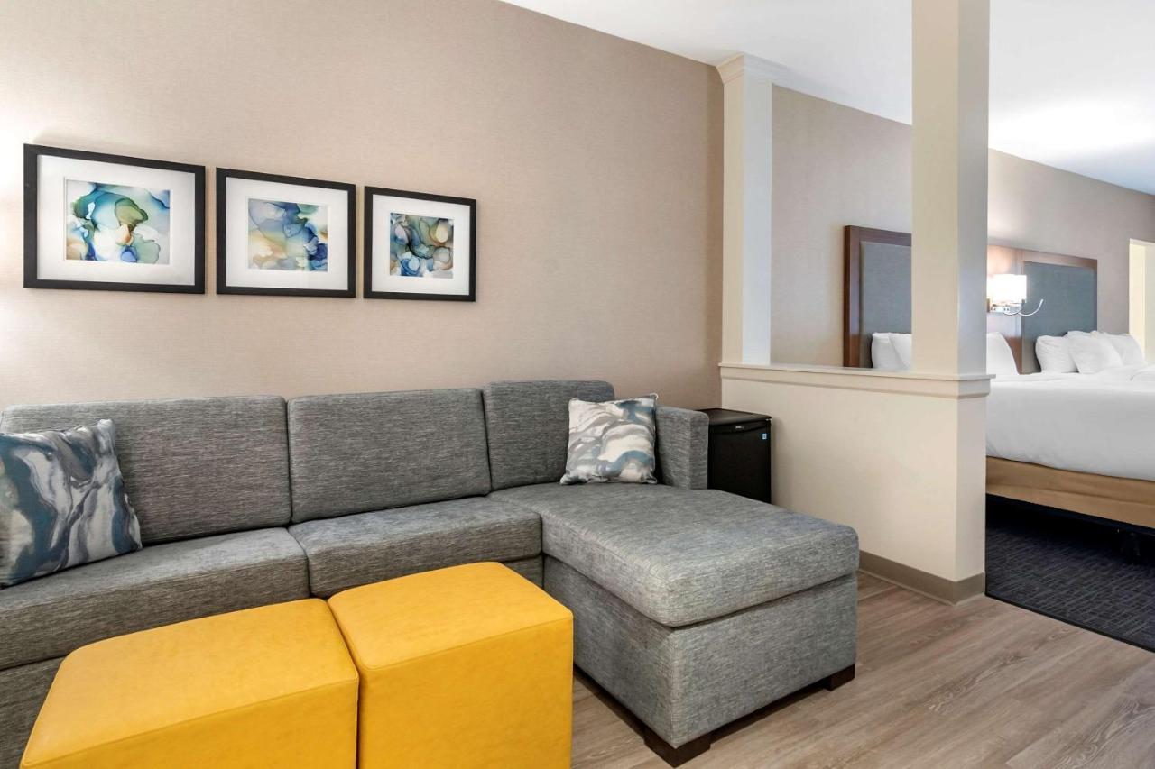 Comfort Suites Grandview - Kansas City Bagian luar foto