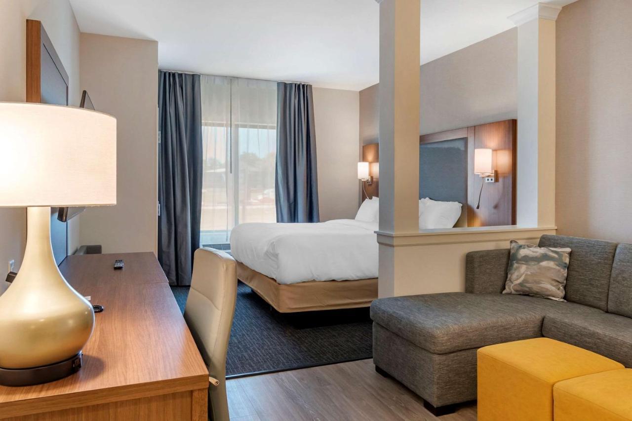 Comfort Suites Grandview - Kansas City Bagian luar foto